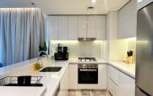 Туры в отель Vserve Modern Oasis: Canal & Burj Views Apartments Туры в отель Vserve Modern Oasis: Canal & Burj Views Apartments