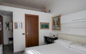 Туры в отель Guest house Aiello Suites Milan Туры в отель Guest house Aiello Suites Milan