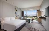 Туры в отель Crowne Plaza Foshan Nanhai By IHG - Free Shuttle Bus to Canton Fair Туры в отель Crowne Plaza Foshan Nanhai By IHG - Free Shuttle Bus to Canton Fair