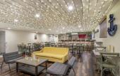 Туры в отель The Lodge Red Hook Туры в отель The Lodge Red Hook