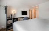 Туры в отель The Lodge Red Hook Туры в отель The Lodge Red Hook