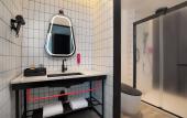 Туры в отель Moxy Chongqing Туры в отель Moxy Chongqing