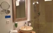 Туры в отель Hotel de la Bourse, Sure Hotel Collection by Best Western Туры в отель Hotel de la Bourse, Sure Hotel Collection by Best Western