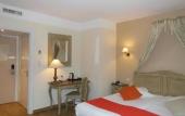 Туры в отель Hotel de la Bourse, Sure Hotel Collection by Best Western Туры в отель Hotel de la Bourse, Sure Hotel Collection by Best Western