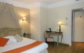 Туры в отель Hotel de la Bourse, Sure Hotel Collection by Best Western Туры в отель Hotel de la Bourse, Sure Hotel Collection by Best Western