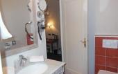 Туры в отель Hotel de la Bourse, Sure Hotel Collection by Best Western Туры в отель Hotel de la Bourse, Sure Hotel Collection by Best Western
