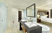 Туры в отель Hilton Windhoek Туры в отель Hilton Windhoek
