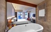 Туры в отель The Artist Grand Hotel of Art Туры в отель The Artist Grand Hotel of Art