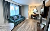 Туры в отель Lincoln Inn Туры в отель Lincoln Inn