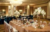 Туры в отель The Pfister Hotel Туры в отель The Pfister Hotel