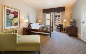 Туры в отель The Pfister Hotel Туры в отель The Pfister Hotel