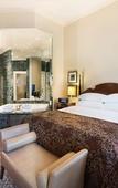 Туры в отель The Pfister Hotel Туры в отель The Pfister Hotel