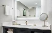 Туры в отель DoubleTree by Hilton Orlando Airport Туры в отель DoubleTree by Hilton Orlando Airport