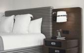 Туры в отель The Watergate Hotel Туры в отель The Watergate Hotel