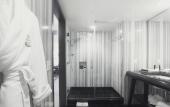 Туры в отель The Watergate Hotel Туры в отель The Watergate Hotel