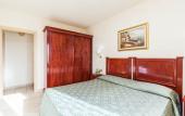 Туры в отель Hotel Regina Elena Туры в отель Hotel Regina Elena
