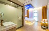 Туры в отель Dequan Luxury Hotel (Wangjingqiao, National Exhibition Center) Туры в отель Dequan Luxury Hotel (Wangjingqiao, National Exhibition Center)
