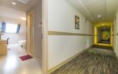 Туры в отель Jinjiang Hotel (Beijing Shunyi Li Xiang Auto Base) Туры в отель Jinjiang Hotel (Beijing Shunyi Li Xiang Auto Base)