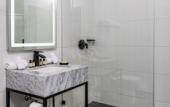 Туры в отель The March Hotel Туры в отель The March Hotel