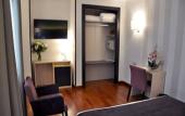 Туры в отель Hotel Maestranza Туры в отель Hotel Maestranza