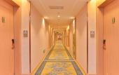 Туры в отель Vienna Hotel (Guangzhou Baiyun Airport Huadu Avenue) Туры в отель Vienna Hotel (Guangzhou Baiyun Airport Huadu Avenue)