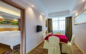 Туры в отель Vienna Hotel (Guangzhou Baiyun Airport Huadu Avenue) Туры в отель Vienna Hotel (Guangzhou Baiyun Airport Huadu Avenue)