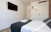 Туры в отель Hostal Bedmates Туры в отель Hostal Bedmates