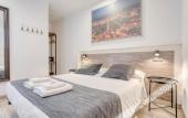 Туры в отель Hostal Bedmates Туры в отель Hostal Bedmates