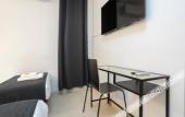 Туры в отель Hostal Bedmates Туры в отель Hostal Bedmates