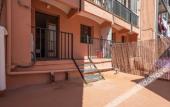 Туры в отель Hostal Bedmates Туры в отель Hostal Bedmates