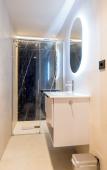 Туры в отель Iconic Suites Туры в отель Iconic Suites