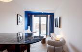 Туры в отель Iconic Suites Туры в отель Iconic Suites