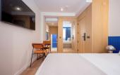 Туры в отель Iconic Suites Туры в отель Iconic Suites