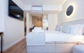Туры в отель Iconic Suites Туры в отель Iconic Suites