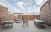 Туры в отель Iconic Suites Туры в отель Iconic Suites