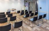 Туры в отель ibis Nantes Centre Gare Sud Туры в отель ibis Nantes Centre Gare Sud