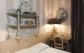 Туры в отель Hotel de l'Avre Туры в отель Hotel de l'Avre