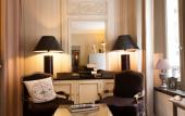 Туры в отель Hotel de l'Avre Туры в отель Hotel de l'Avre