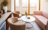 Туры в отель Monivong Clover Hotel Туры в отель Monivong Clover Hotel