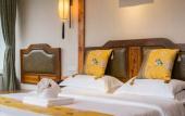 Туры в отель Yangshuo Riverview Hotel Туры в отель Yangshuo Riverview Hotel