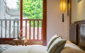 Туры в отель Yangshuo Riverview Hotel Туры в отель Yangshuo Riverview Hotel