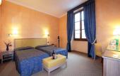 Туры в отель Solo Experience Hotel Туры в отель Solo Experience Hotel