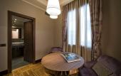 Туры в отель Solo Experience Hotel Туры в отель Solo Experience Hotel