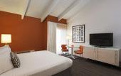 Туры в отель The Inn at Venice Beach Туры в отель The Inn at Venice Beach