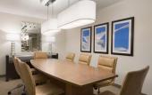 Туры в отель Embassy Suites by Hilton Milwaukee Brookfield Туры в отель Embassy Suites by Hilton Milwaukee Brookfield