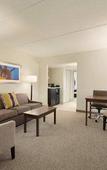 Туры в отель Embassy Suites by Hilton Milwaukee Brookfield Туры в отель Embassy Suites by Hilton Milwaukee Brookfield