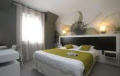 Туры в отель The Originals Hotel La Marebaudiere Туры в отель The Originals Hotel La Marebaudiere