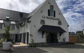 Туры в отель The Originals Hotel La Marebaudiere Туры в отель The Originals Hotel La Marebaudiere