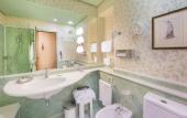 Туры в отель Grand Hotel Duchi d'Aosta Туры в отель Grand Hotel Duchi d'Aosta