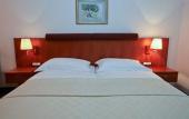 Туры в отель Hotel Croatia Туры в отель Hotel Croatia